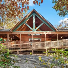 The Bears Den