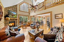 Hidden Falls Cabin - Image 4