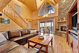 The Bears Den - Image 3