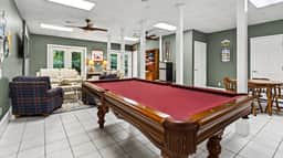 Lazy Bear Lodge - Image 3