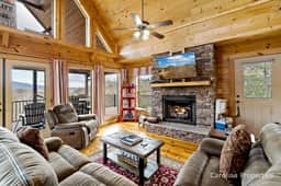 Cozy Bear Lodge - Image 5
