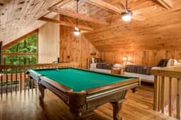 Golden Creek Cabin - Image 5