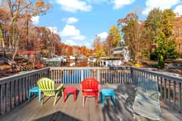 The Cottage at Grey Logs Cove - Image 5