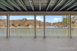 Bluegill Lakehouse - Image 5