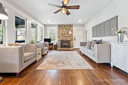 Bluegill Lakehouse - Image 2