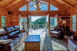 Buffalo Lodge - Image 4