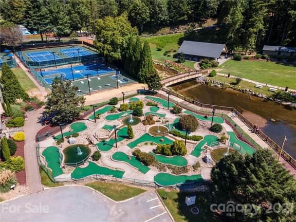 Cove Pointe - Image 3