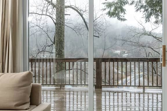 Southfork Cottage - Image 5