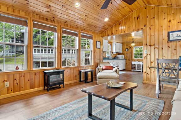Cottage In The Cove - Image 3