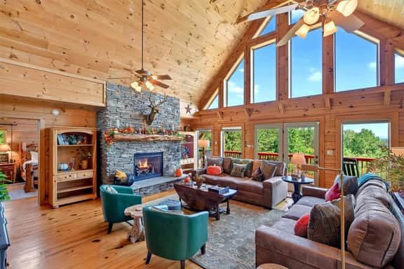 The Lodge at Pinnacle Ridge - Image 4